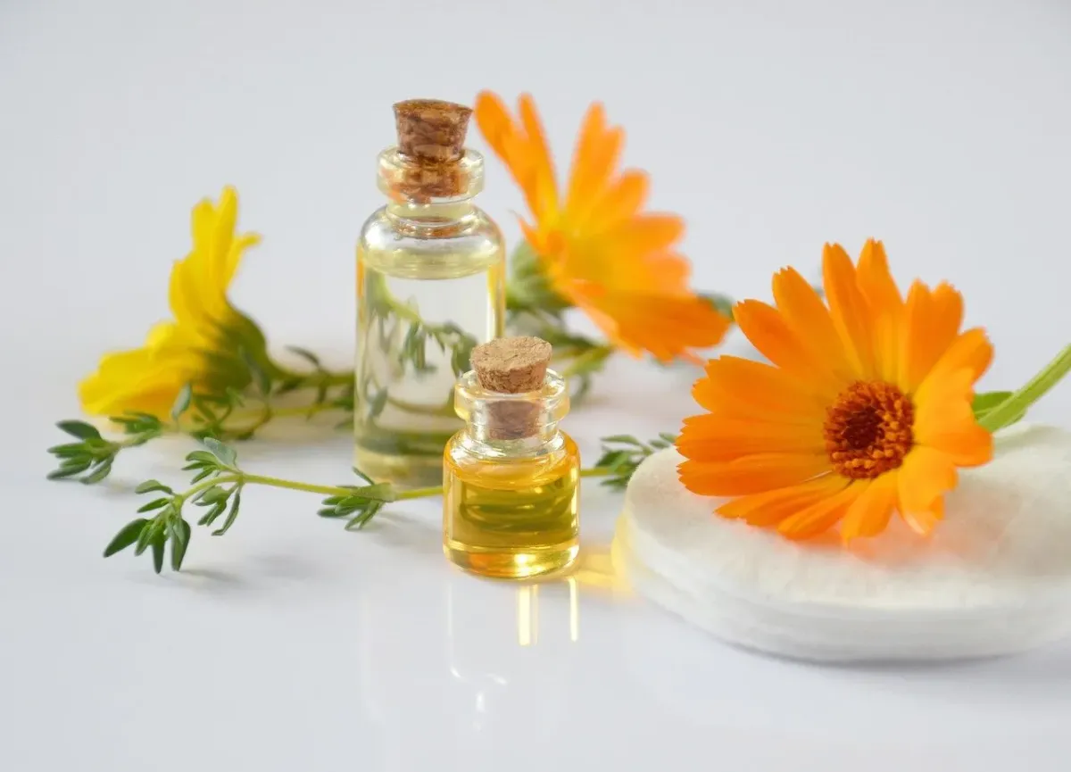 Kosmetyki z kwasem salicylowym – dlaczego warto?